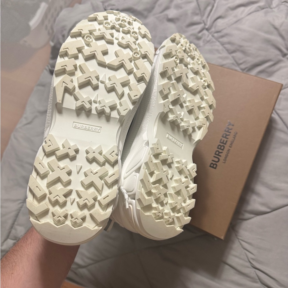 Burberry Checkered White and Tan Sneakers used in good condition! 500 or BO - Picture 3 of 6